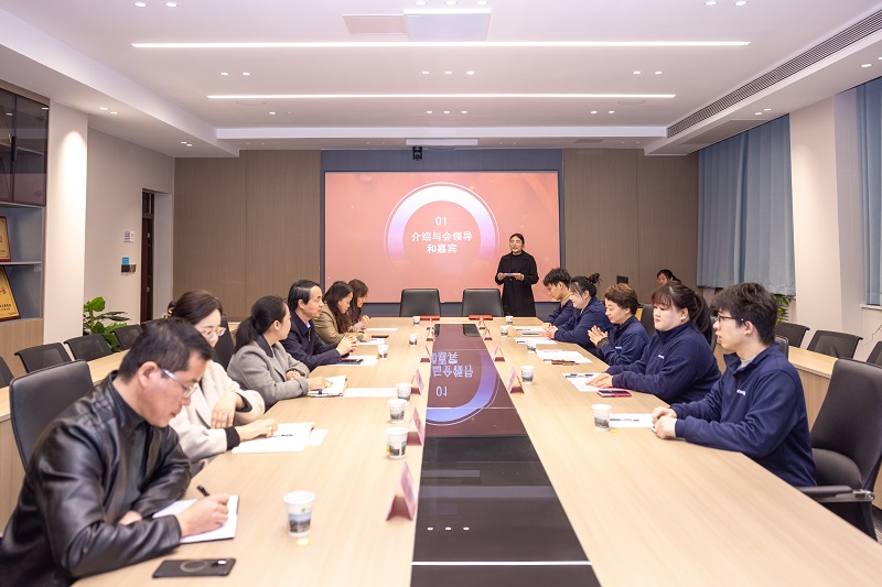 西安科技大学高新学院举行“聚盟订单班”签约授牌仪式暨开班典礼”