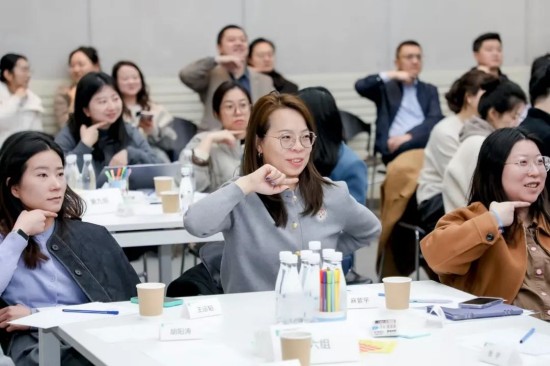 660+人次参与！西安欧亚学院大师系列公开课全年8期精彩收官”