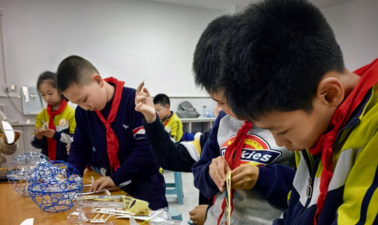 西安欧亚学院完成2025年结对帮扶清涧县无人机特色课程项目培训”